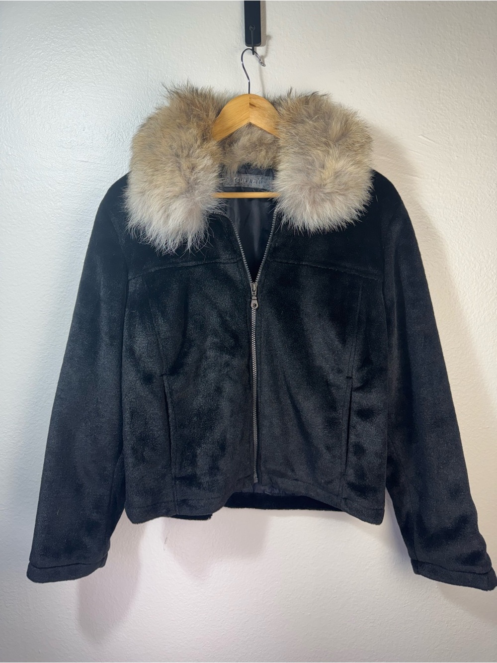 Tsunami Black Fur Collar Zip Jacket Size Medium